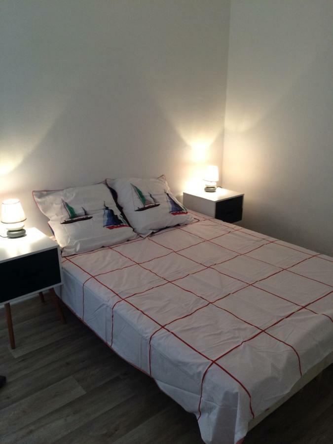Stella Appart 2 Chambres A 100 Ml De La Plage Wifi Fibre ภายนอก รูปภาพ